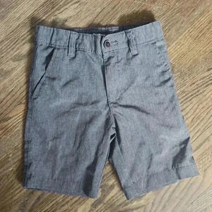 Boys Oshkosh  Shorts - Size 5